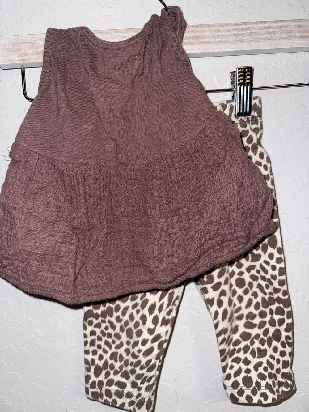 GAP brown Tunic & Leopard Print Leggings Set